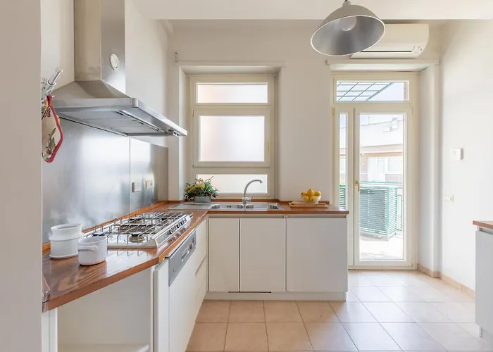 Apartamento Iflat Penthouse Chic Near Piazza Del Popolo
